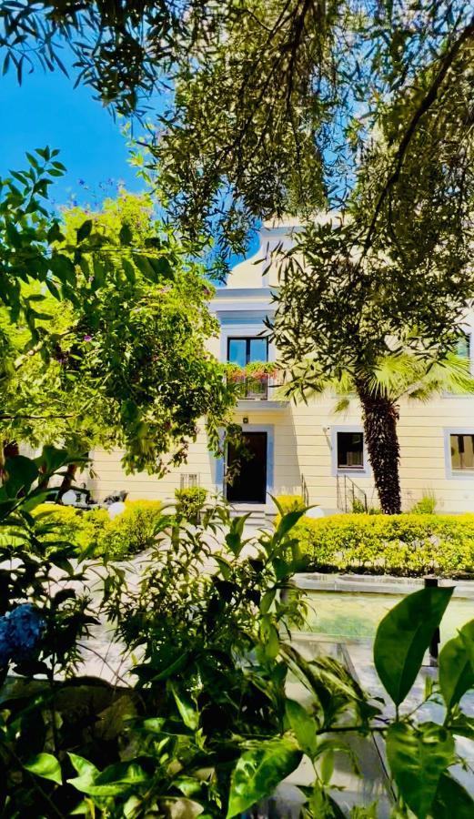 Boutique Hotel Palazzo Donna Iulia Pozzuoli Exterior photo