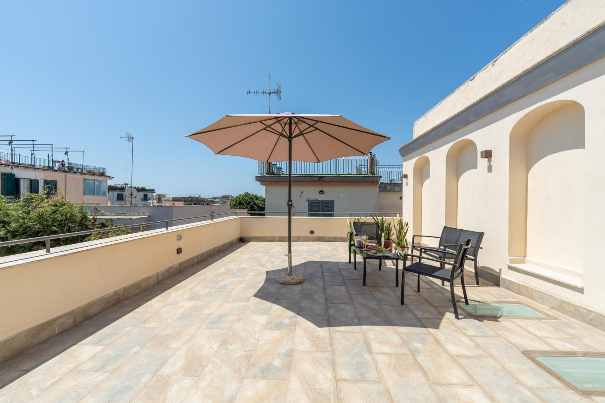 Boutique Hotel Palazzo Donna Iulia Pozzuoli Exterior photo