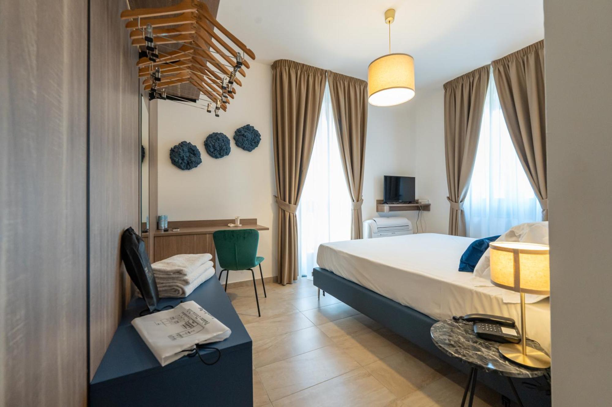Boutique Hotel Palazzo Donna Iulia Pozzuoli Exterior photo