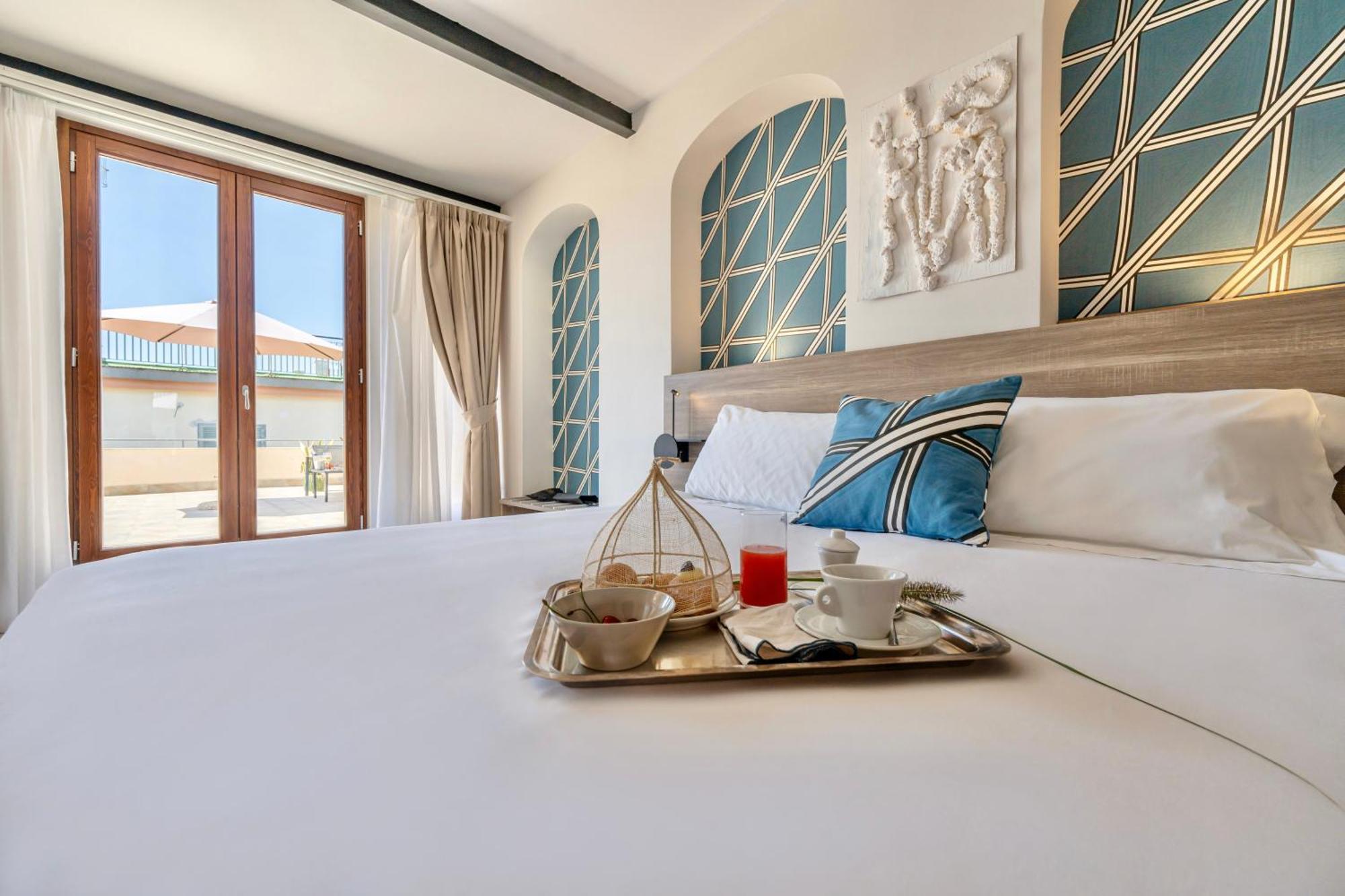 Boutique Hotel Palazzo Donna Iulia Pozzuoli Exterior photo